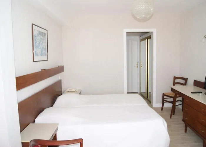 Les Embruns Руайян