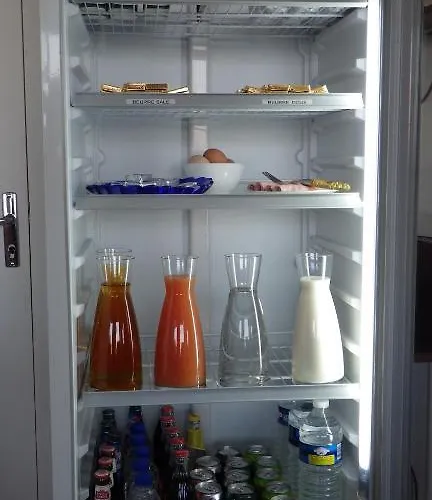 Отель Les Embruns Руайян