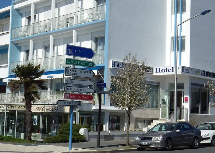 Отель Les Embruns Руайян