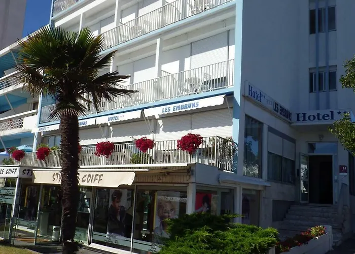 Les Embruns Руайян